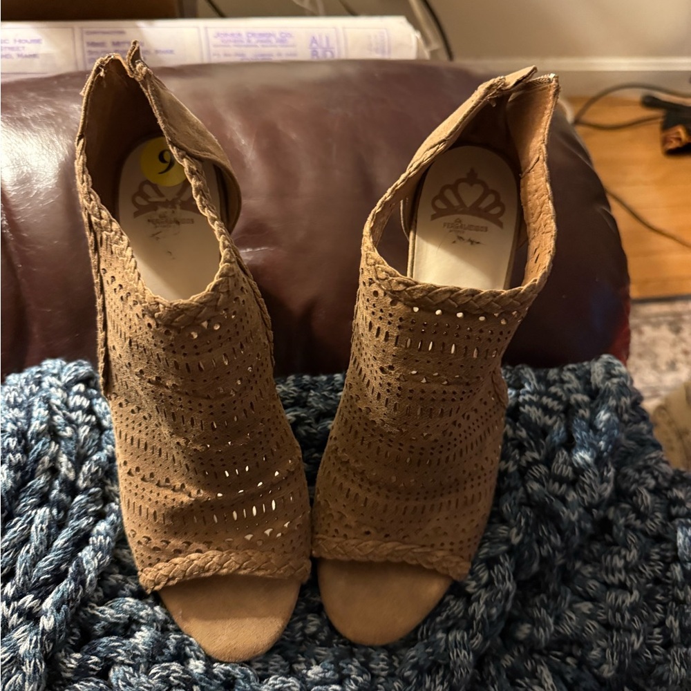 Elegant Tan Peep-Toe Heeled Boots